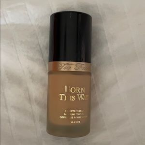 Too Faced Born This Way in vanilla